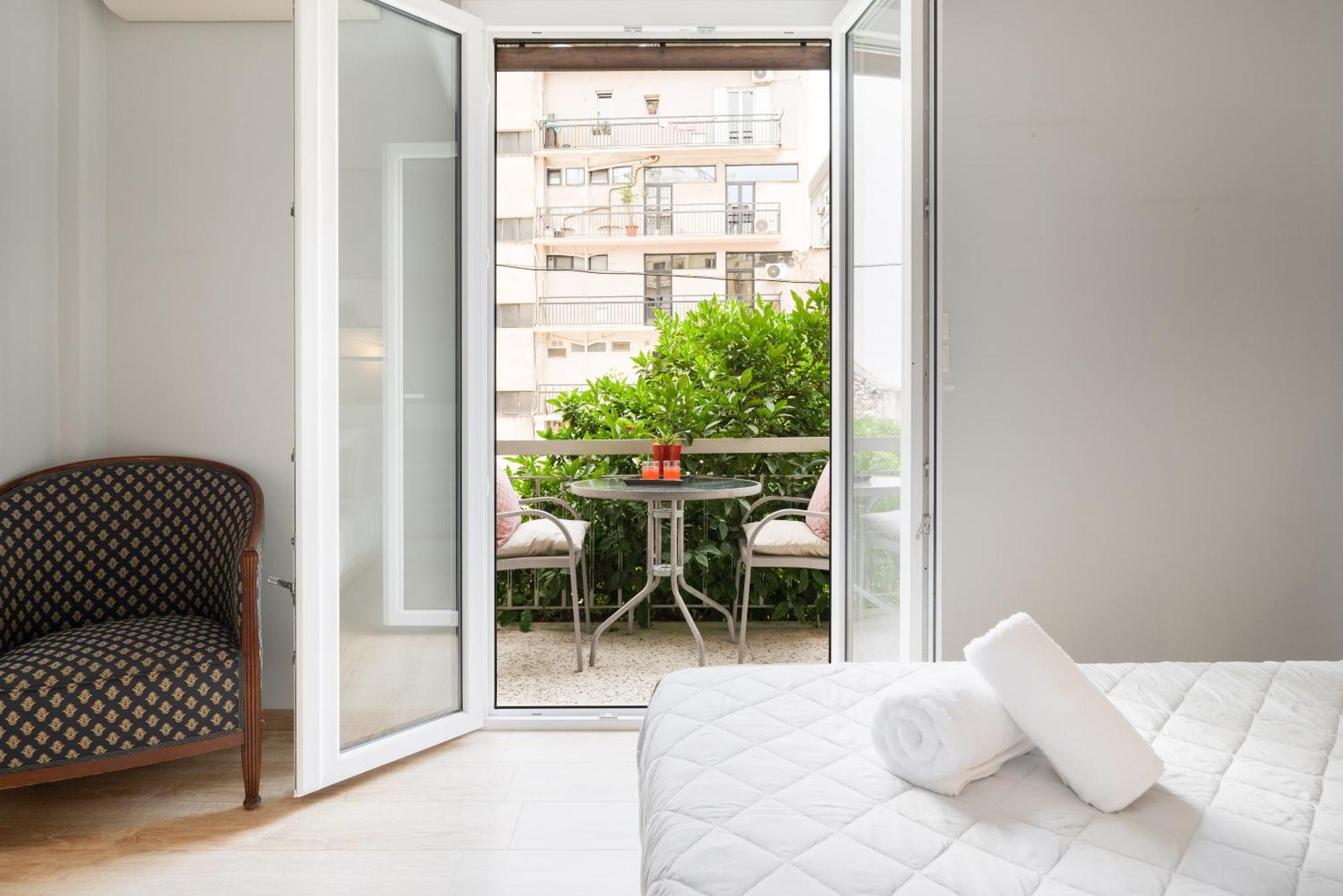 Апартаменты A Place 4U No69 Афины Экстерьер фото